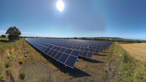 Installation photovoltaïque à agen : quels sont les avantages du projet ?