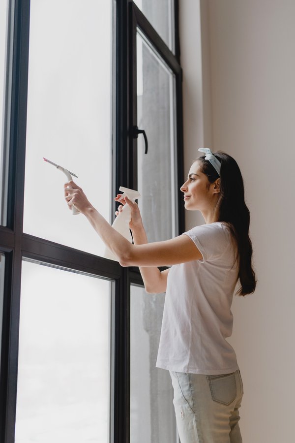 À quelle période et tous les combien de temps faire nettoyer ses vitres ?