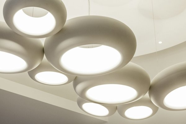 Des luminaires uniques pour une ambiance raffinée chez vous
